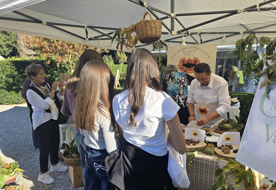 Stand castanicoltori